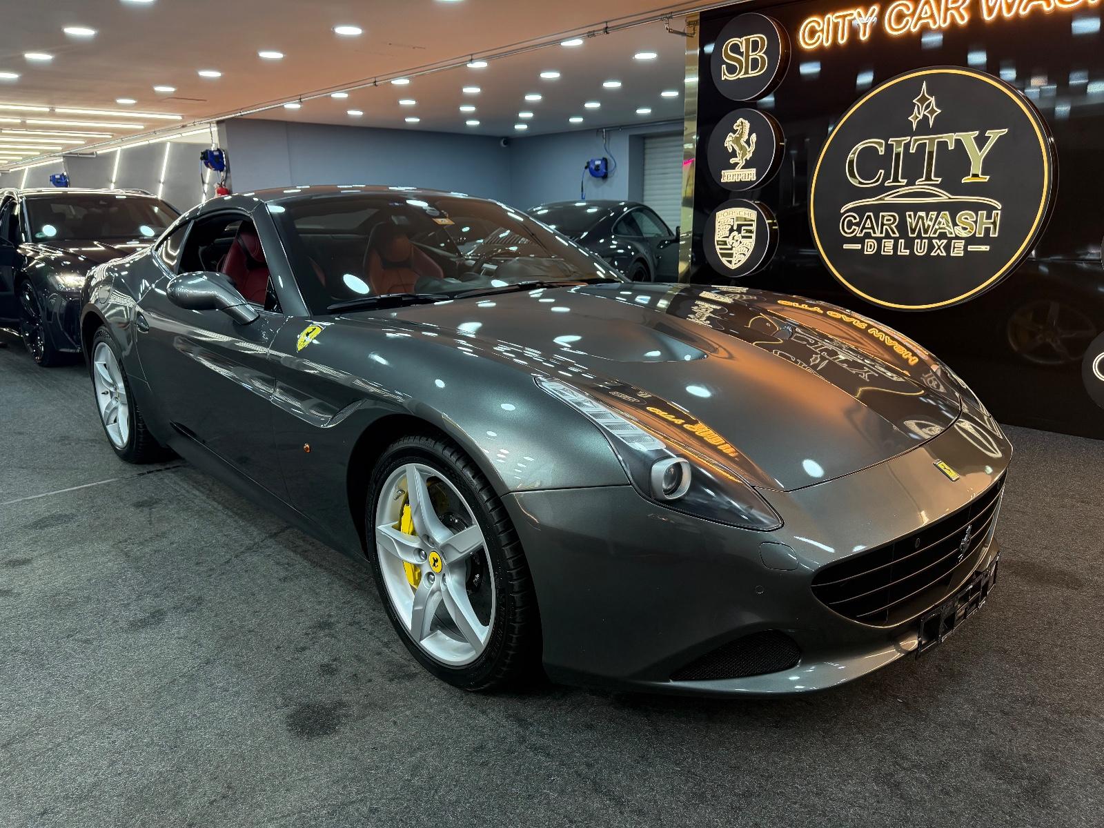 FERRARI CALIFORNIA 3.9 V8 T
