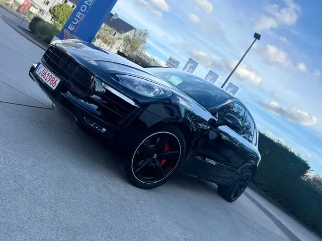 Porsche Macan GTS | 360 ch | BVA | Toit panoramique | Suspension pneumatique | Bose | Échappement sport | Sièges ventilés