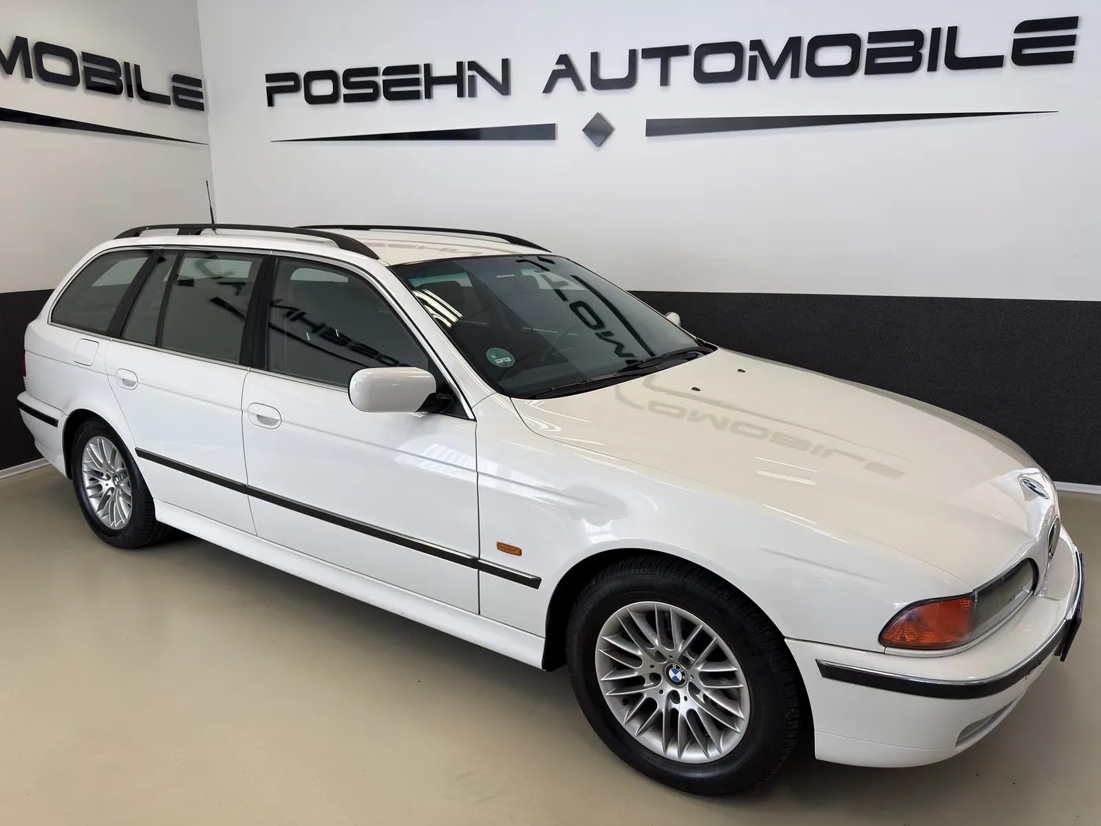 BMW 540 i TOURING 4.4 286 ch BVA - ATTELAGE - 255000 km