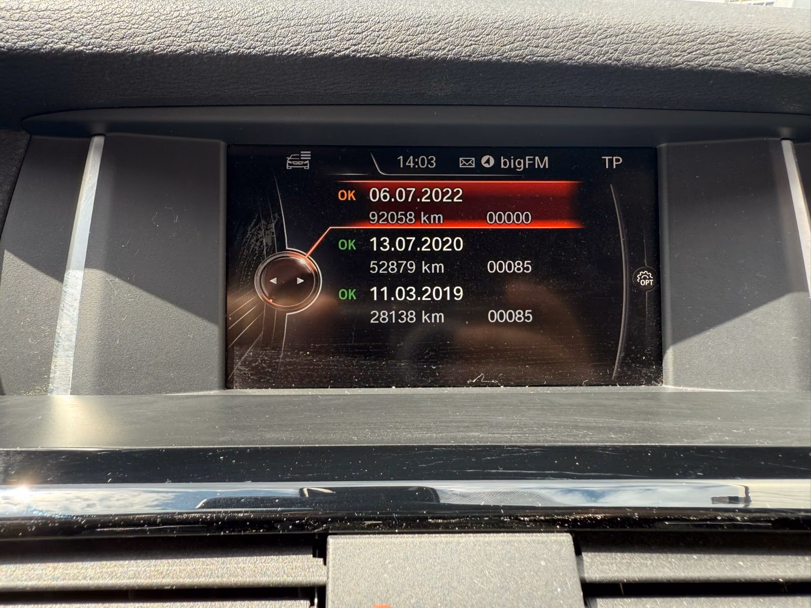 BMW X4 M40i 3.0 6 CYLINDRES 360 CH – XDRIVE – BVA – 1ÈRE MAIN – HUD – CAMÉRAS 360° – CUIR – 112 000 KM