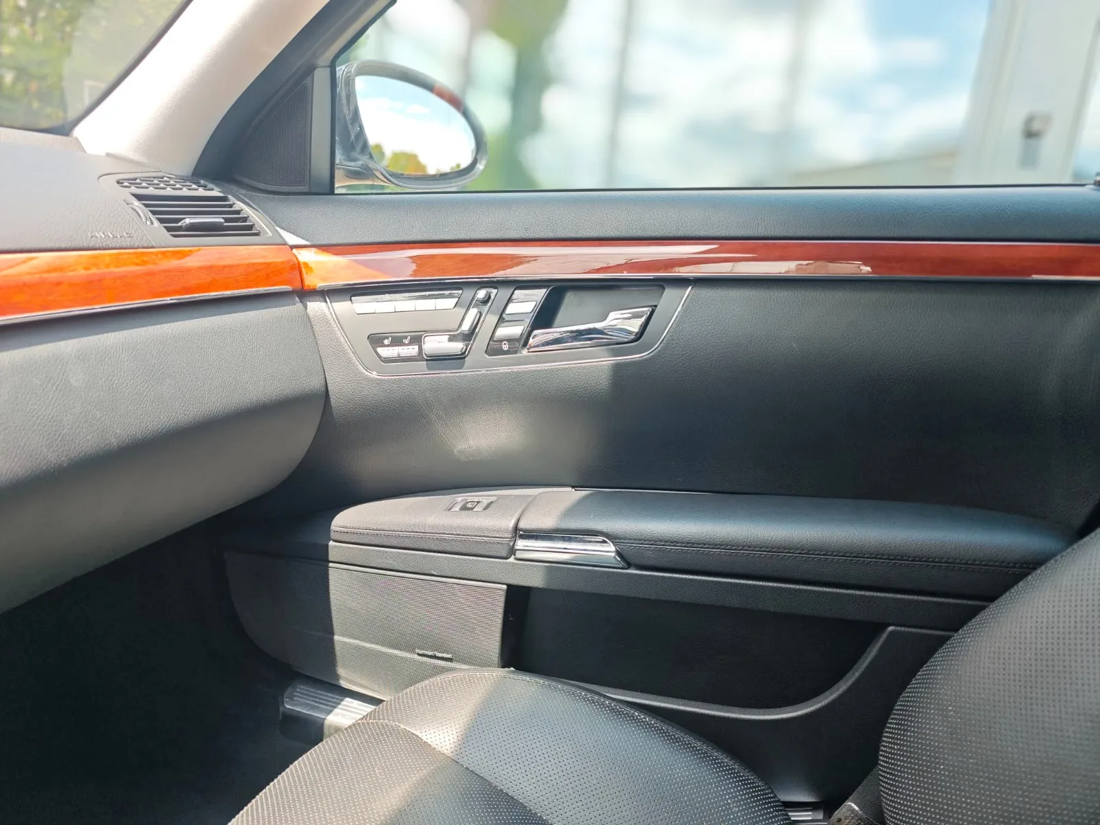Mercedes-Benz Classe S 350 | 272 ch | BVA | Cuir | Suspension pneumatique | Chauffage auxiliaire | Sièges chauffants et ventilés | GPS