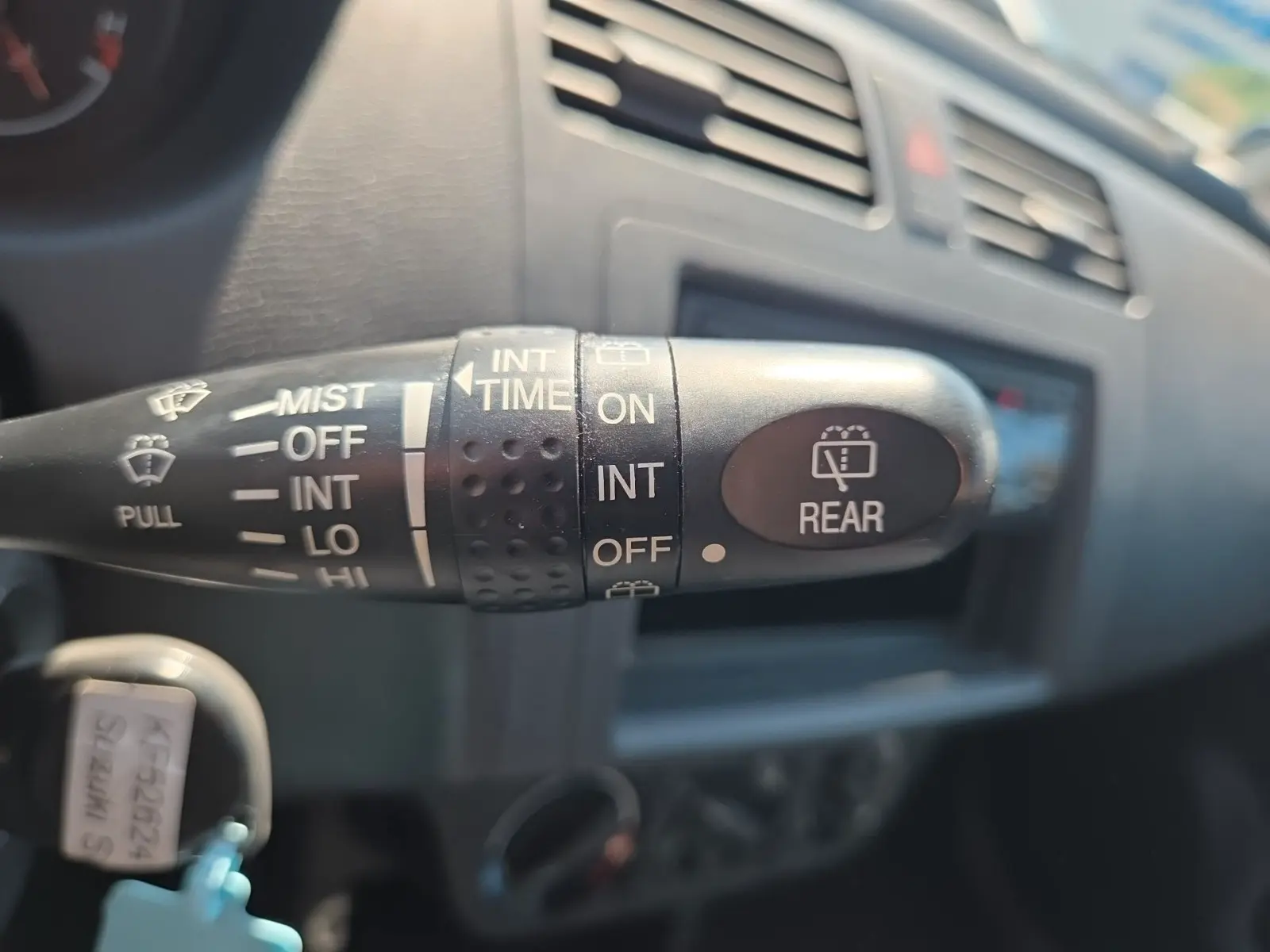 SUZUKI SWIFT 2EME MAIN - CLIMATISATION | 92 ch | 4X4 | BVM