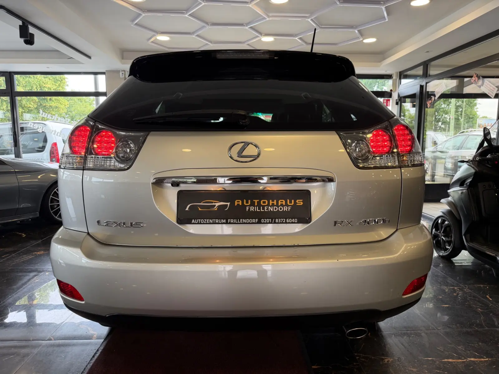 Lexus RX 400h | 272 ch | BVA | Cuir | Toit ouvrant | GPS | Xénon | Sièges chauffants à mémoire