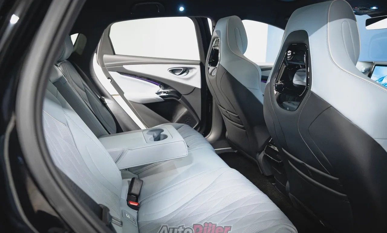 BYD SEAL AWD 462CH - EXCELLENCE - 8859 KMS