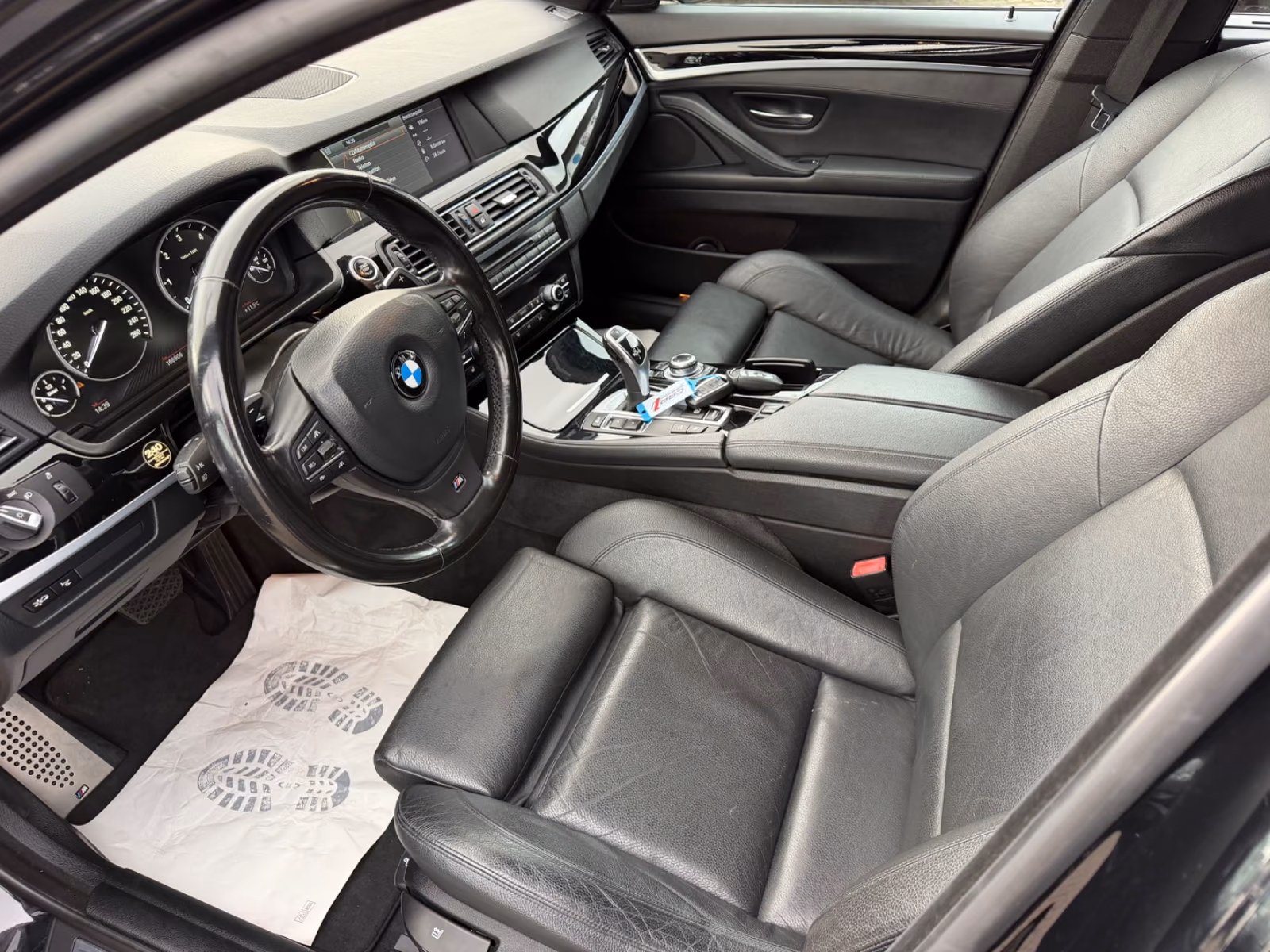 BMW 535D - TOURING - XDRIVE - 313 CV - BVA
