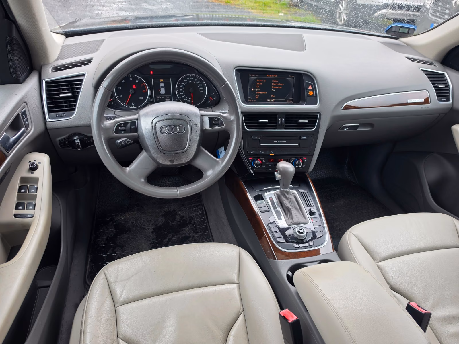 Audi Q5 2.0 TFSI quattro | 211 ch | BVA | Cuir beige | Toit panoramique | GPS | Caméra de recul | Phares xénon