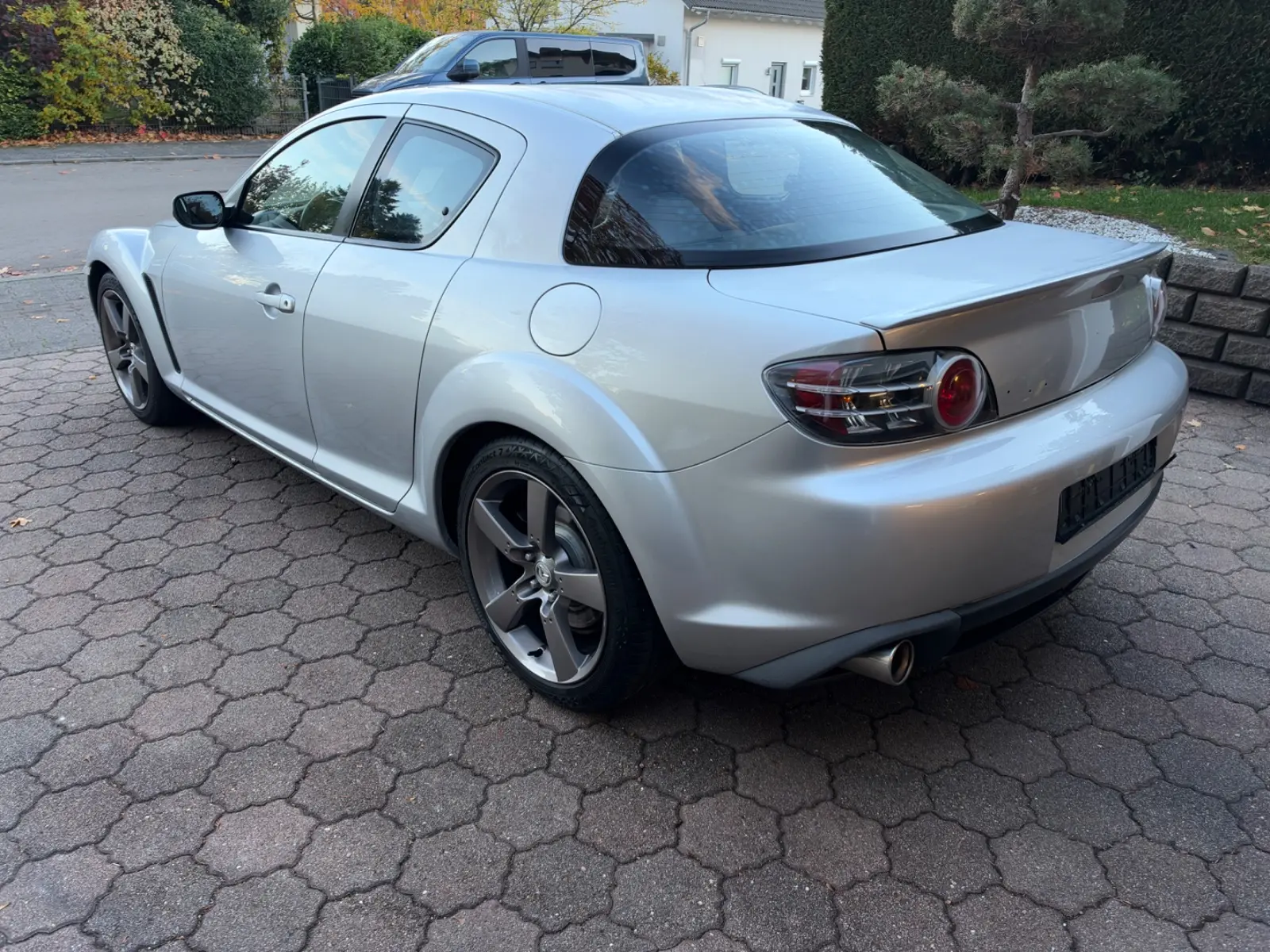 MAZDA RX-8 REVOLUTION 1.3 WANKEL 192ch - CUIR - GPS - SIÈGES CHAUFFANTS ET ÉLECTRIQUES - CLIM AUTO - ÉCHAPPEMENT SPORT FOX