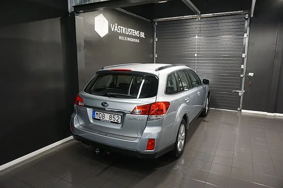 SUBARU OUTBACK 2.5 167 ch 4x4 4WD LINEARTRONIC BUSINESS BVA - 2ème MAIN - ATTELAGE - CAMÉRA - 196000 km