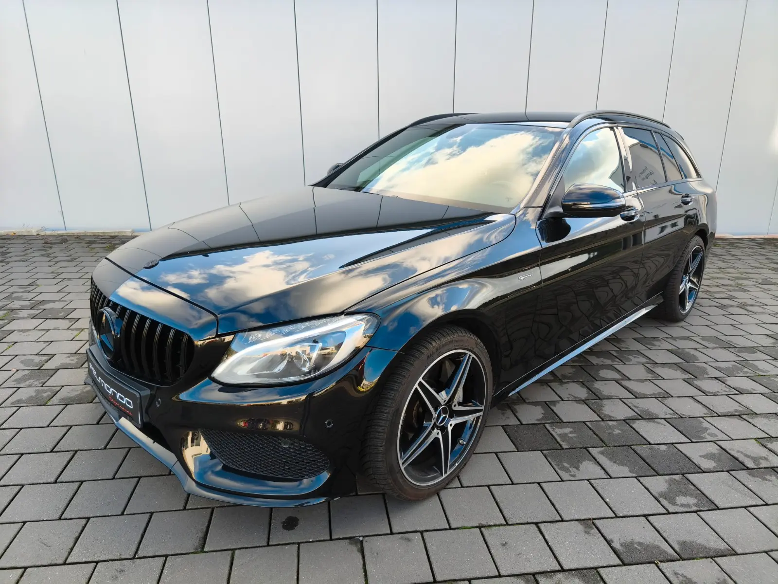 Mercedes-Benz Classe C 43 AMG 4MATIC Break Night Paket | 367 ch | BVA | Hayon électrique | Pack sport | Sièges électriques à mémoire