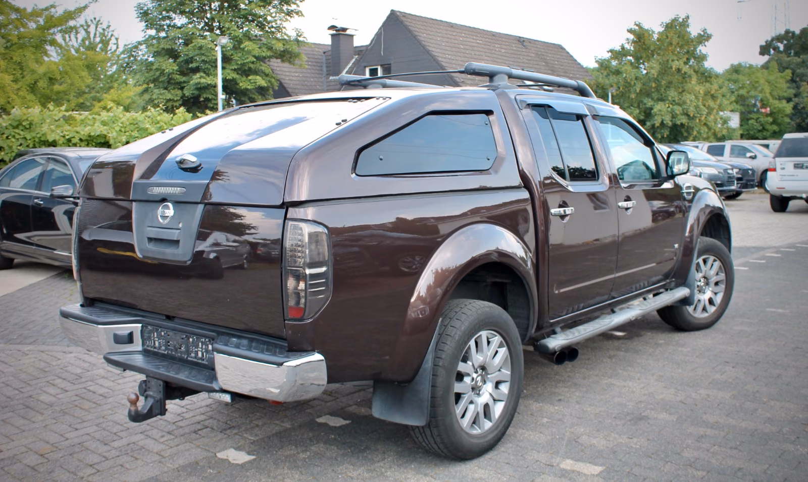 Nissan Navara 3.0 V6 dCi Double Cab | 231 ch | BVA | Hard top | Cuir | Toit ouvrant | GPS | Attelage