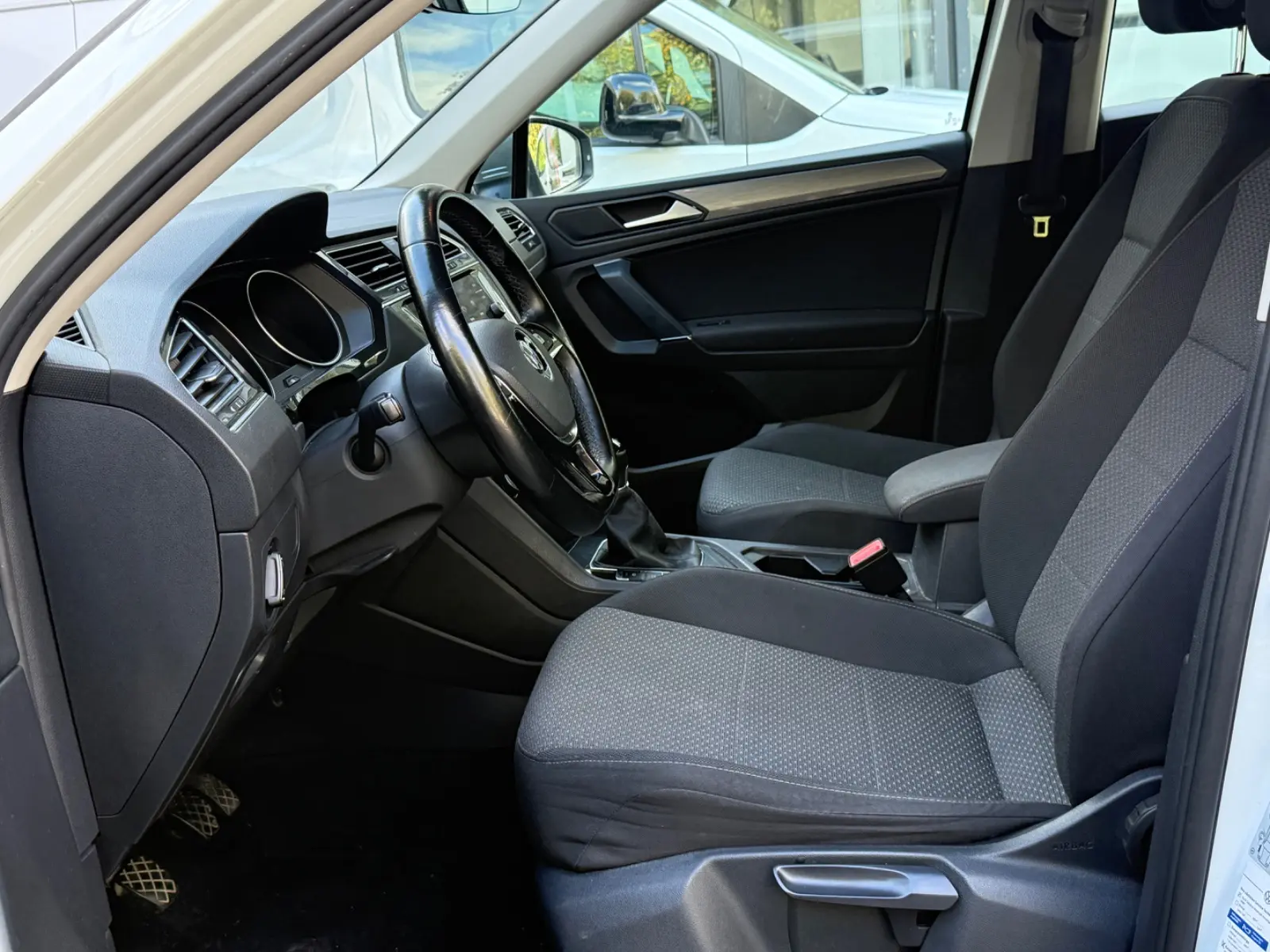 VOLKSWAGEN TIGUAN 2.0 TDI 150CH - ALLSPACE COMFORTLINE - HAYON ÉLECTRIQUE - 1ERE MAIN