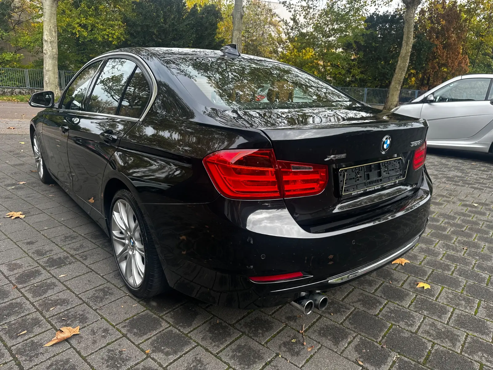 BMW 328i xDRIVE 2.0 TURBO 245ch - 4X4 - CUIR DAKOTA - AFFICHAGE TÊTE HAUTE - SIÈGES ÉLECTRIQUES À MÉMOIRE - GPS