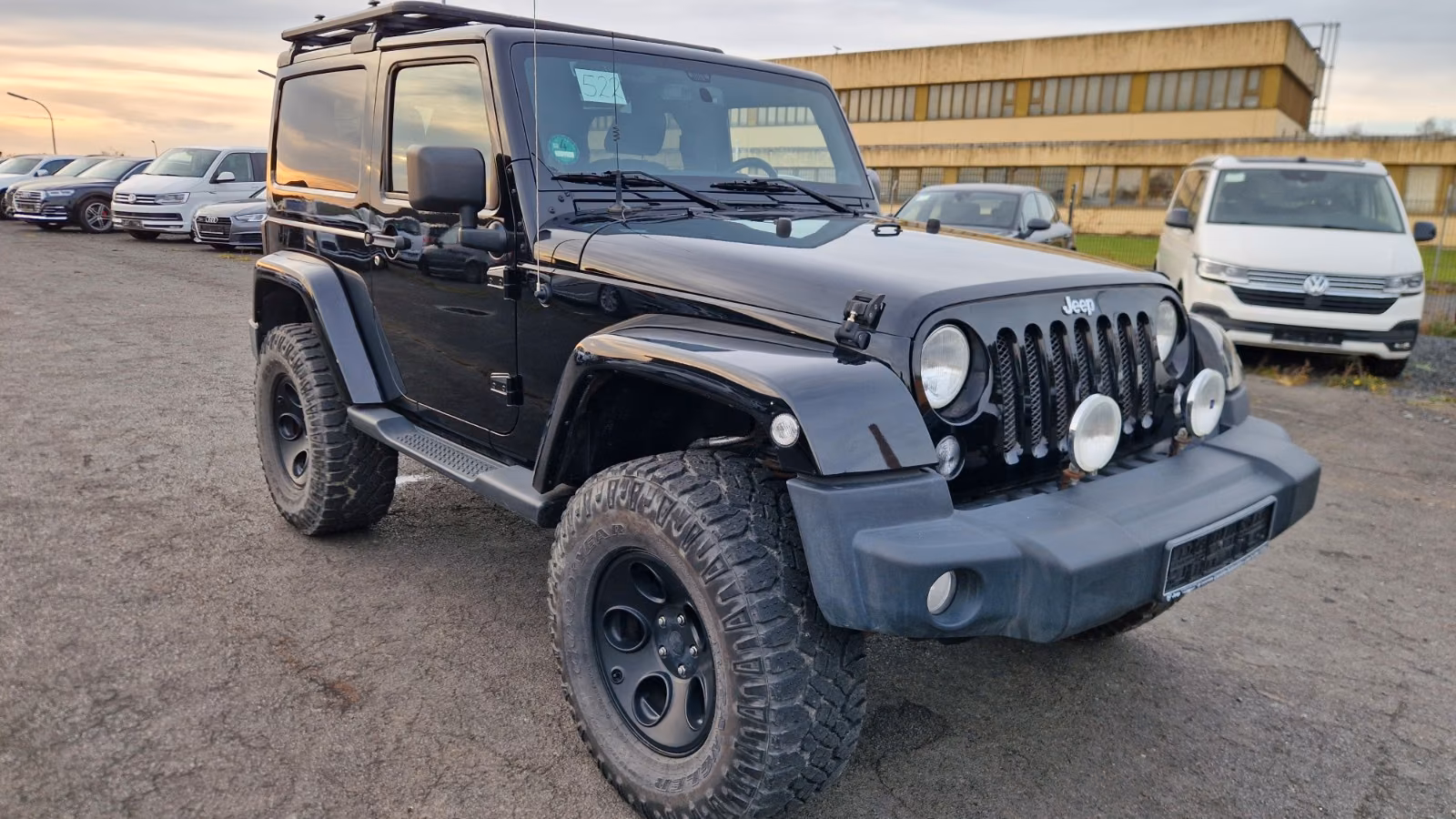 Jeep Wrangler 2.8 CRD Sahara | 200 ch | BVA | Intérieur cuir | GPS | Caméra de recul | Sièges chauffants | Galerie de toit