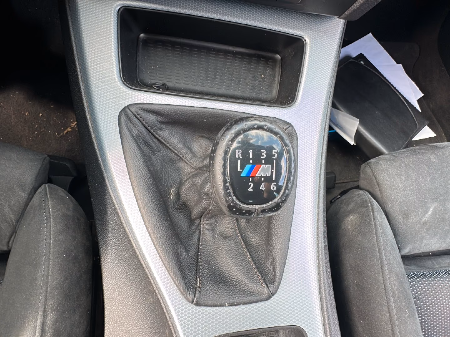 BMW 318 I M PACK SPORT | 143 ch | BVM | SIÈGES CHAUFFANTS |