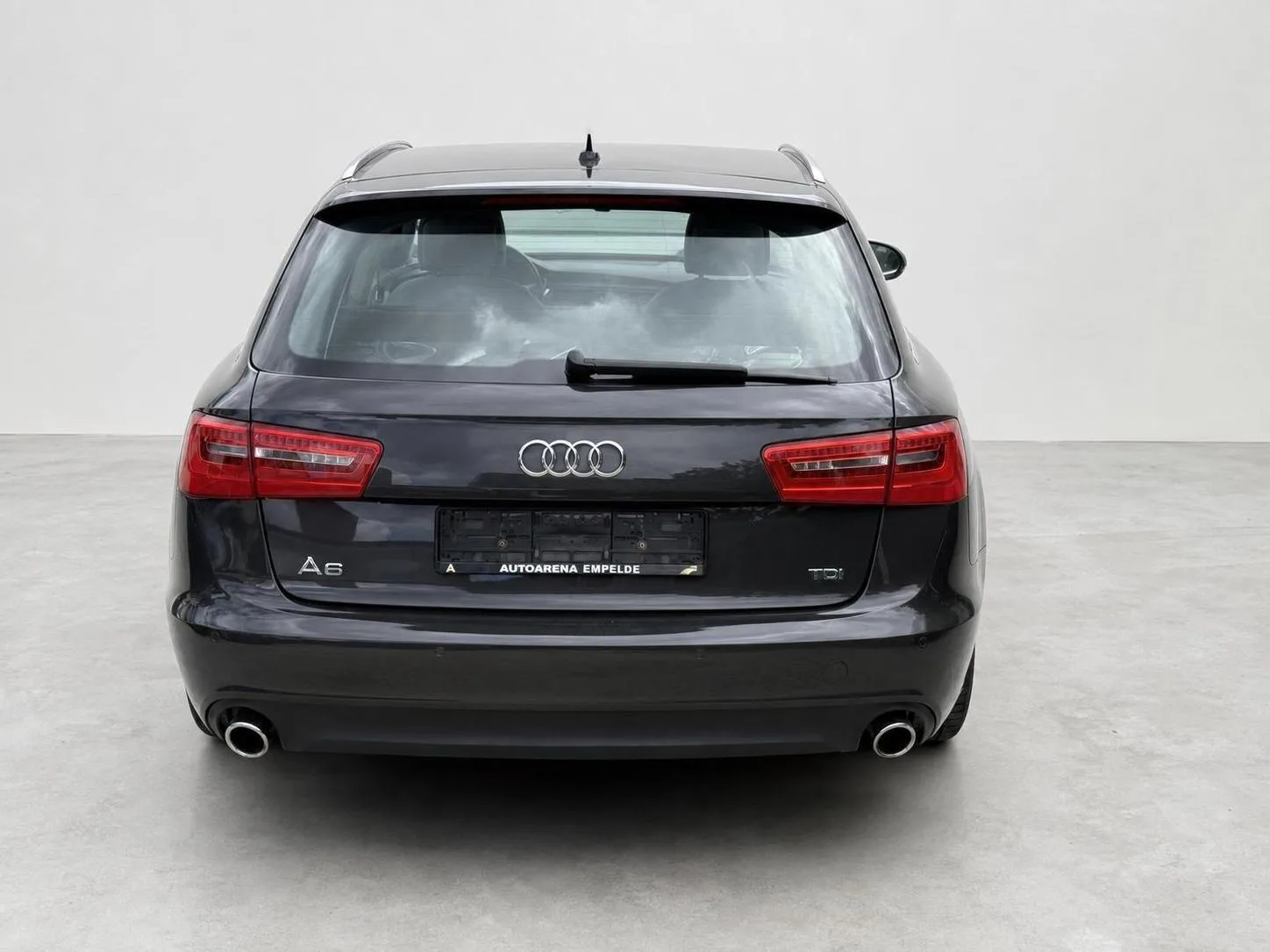 Audi A6 Avant 3.0 TDI 204 ch • Boîte auto • 1ère Main - GPS • Bi-Xénon • Attelage • Sièges sport chauffants
