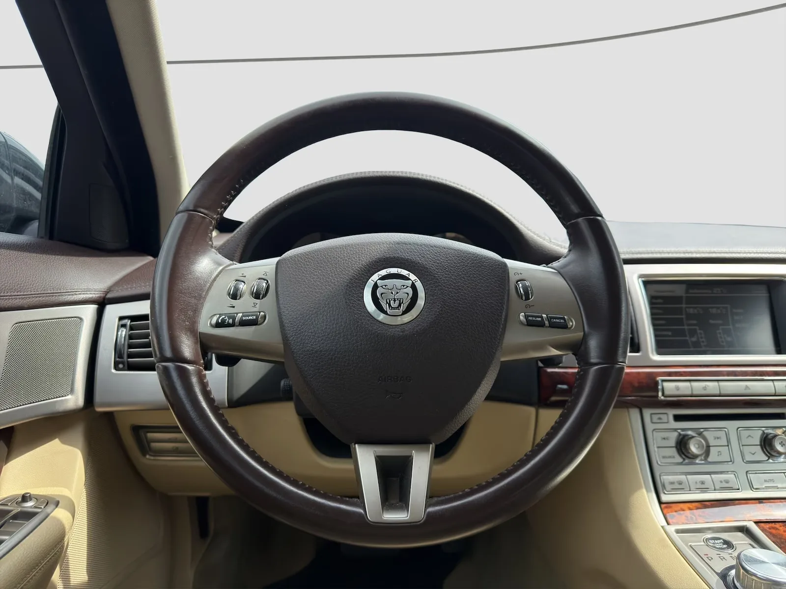 JAGUAR XF - 3.0 V6 DIESEL S - LUXE - CUIR - 275 CV