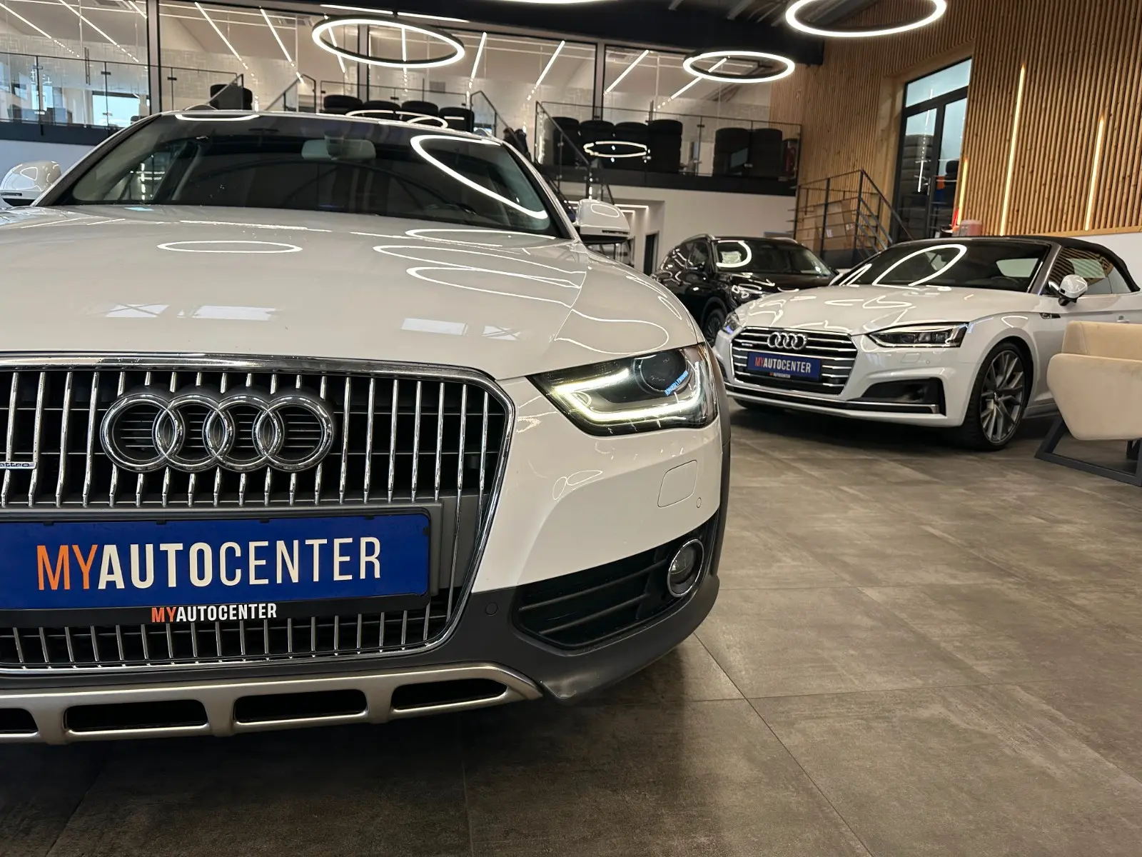 Audi A4 Allroad 2.0 TFSI quattro 211 ch • S tronic • GPS • Radars AV/AR • Régulateur • Sièges chauffants