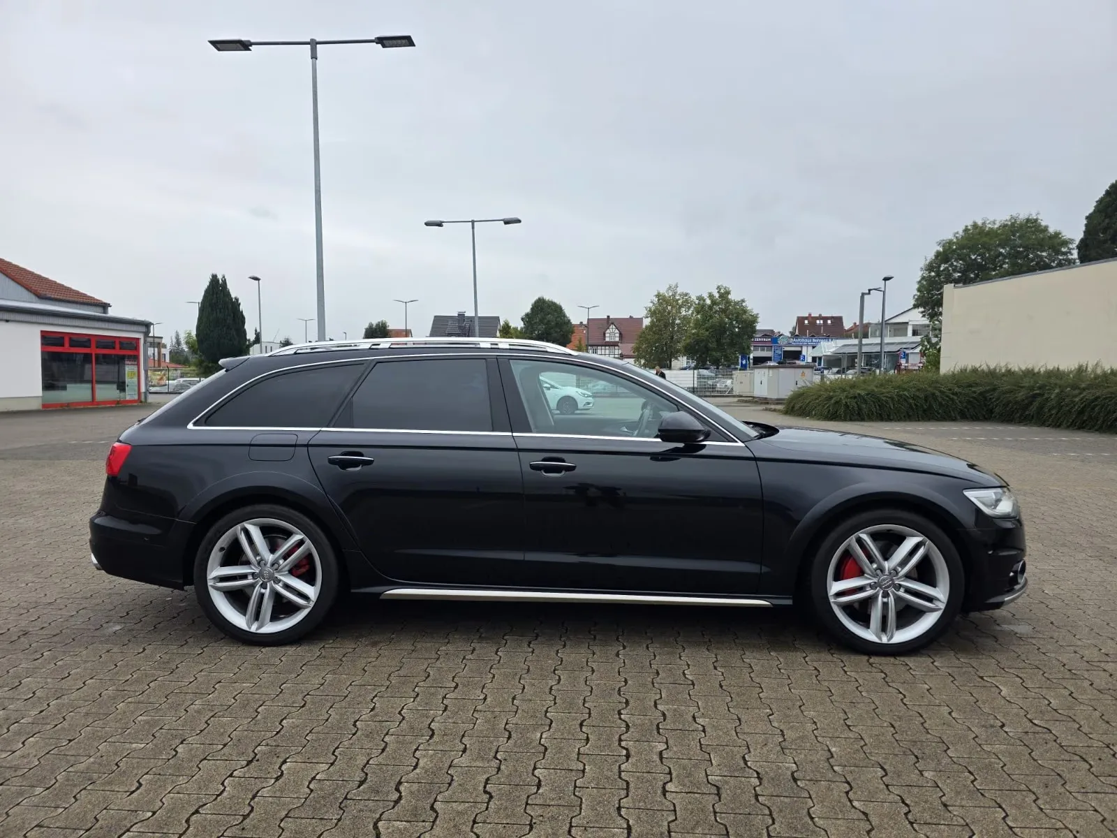 Audi A6 Allroad 3.0 BiTDI quattro | 313 ch | BVA | Toit panoramique | Chauffage auxiliaire | GPS | Régulateur adaptatif | Attelage