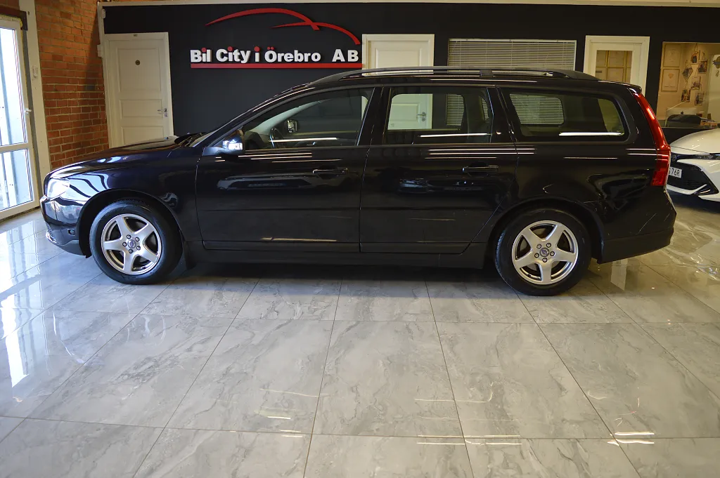 VOLVO V70 2.0 FLEXIFUEL 146CH