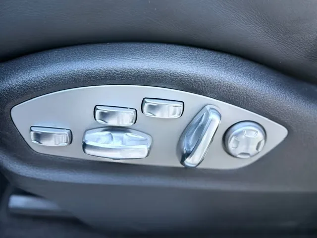 Porsche Macan GTS | 360 ch | BVA | Toit panoramique | Suspension pneumatique | Bose | Échappement sport | Sièges ventilés