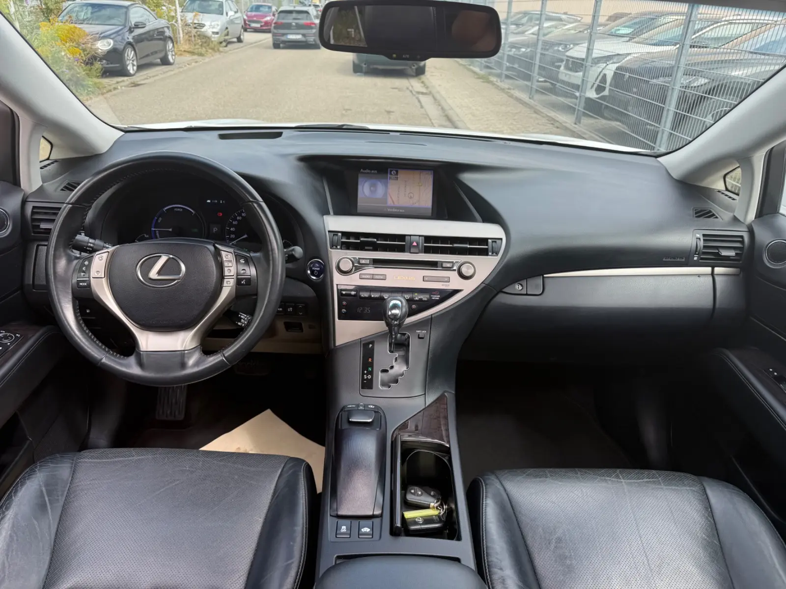 LEXUS RX 450h V6 3.5 HYBRIDE 299ch 4x4 BVA - CUIR - TOIT PANORAMIQUE - AFFICHAGE TÊTE HAUTE - CAMÉRA 360° - SIÈGES CHAUFFANTS