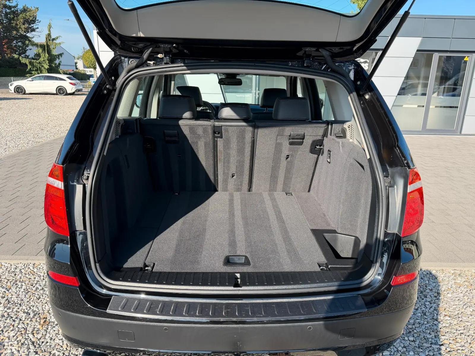 BMW X3 xDRIVE 20d 184ch BVA8 4x4 - CUIR - GPS - SIÈGES CHAUFFANTS - ATTELAGE - LED - RADARS AVANT/ARRIÈRE