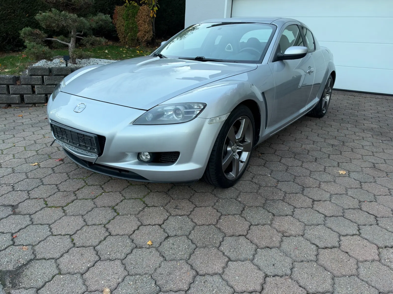 MAZDA RX-8 REVOLUTION 1.3 WANKEL 192ch - CUIR - GPS - SIÈGES CHAUFFANTS ET ÉLECTRIQUES - CLIM AUTO - ÉCHAPPEMENT SPORT FOX