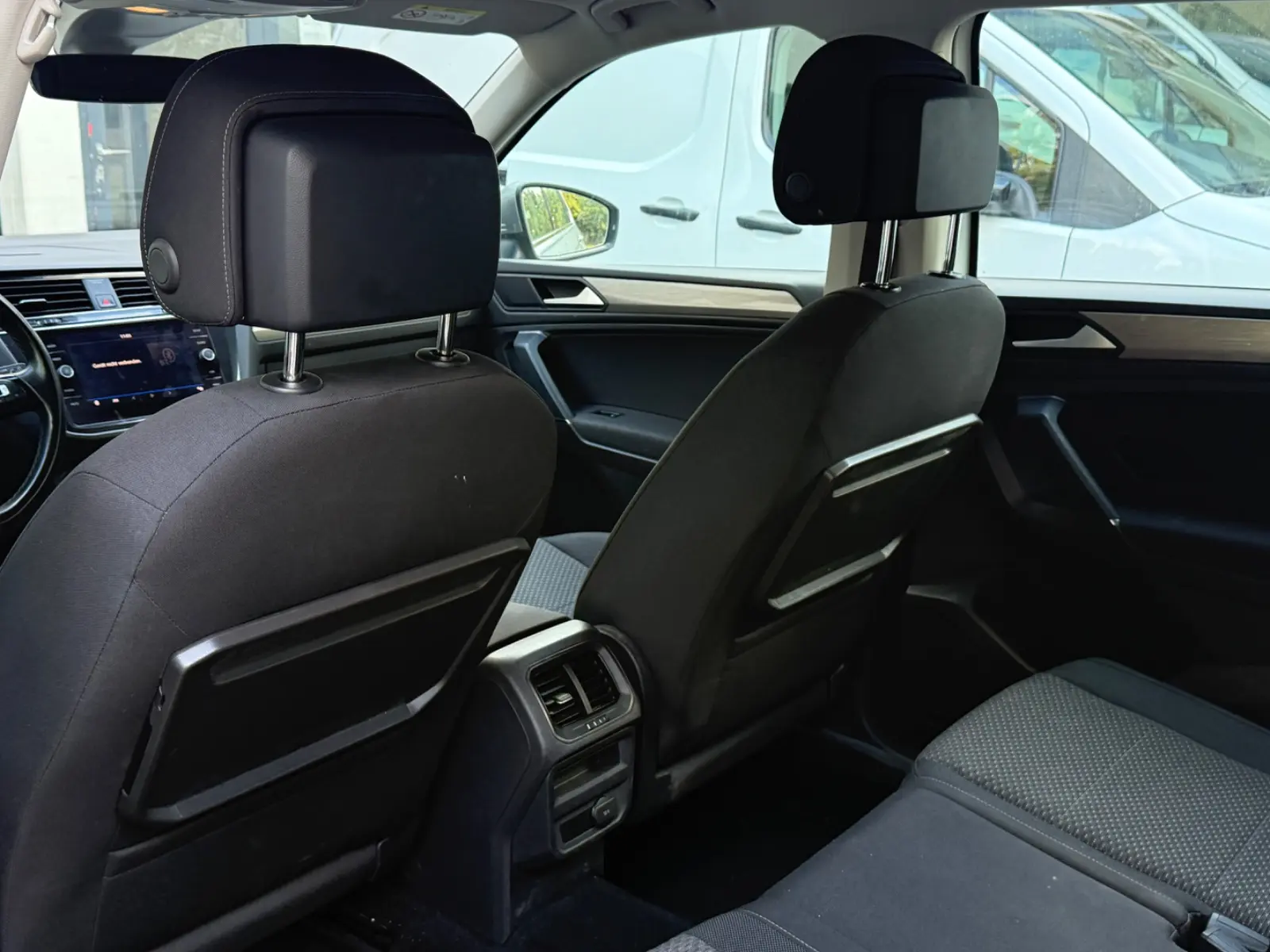VOLKSWAGEN TIGUAN 2.0 TDI 150CH - ALLSPACE COMFORTLINE - HAYON ÉLECTRIQUE - 1ERE MAIN