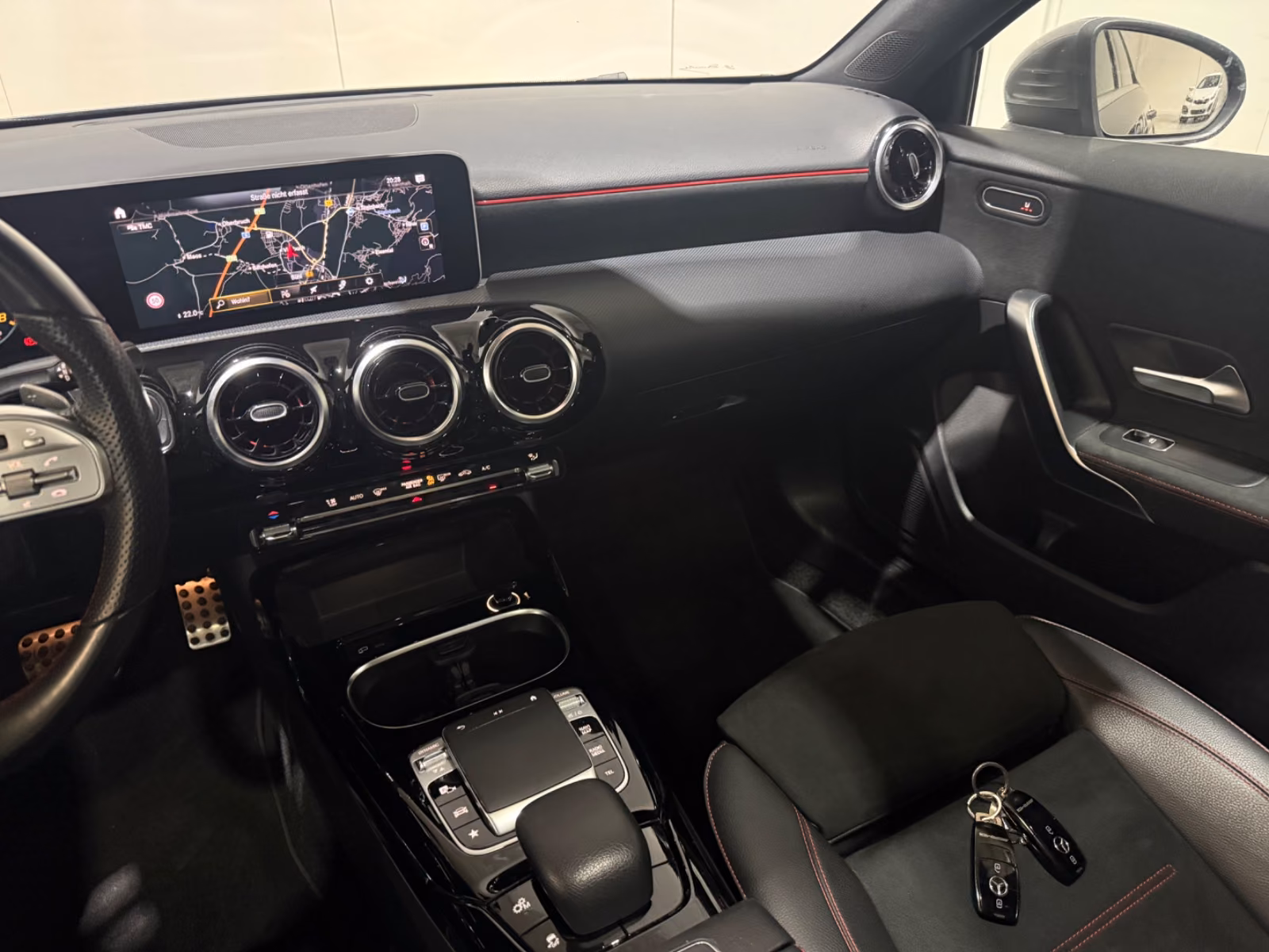 MERCEDES-BENZ A 35 AMG | 306 ch | 4X4 | BVA - 4MATIC | PANORAMA | LED