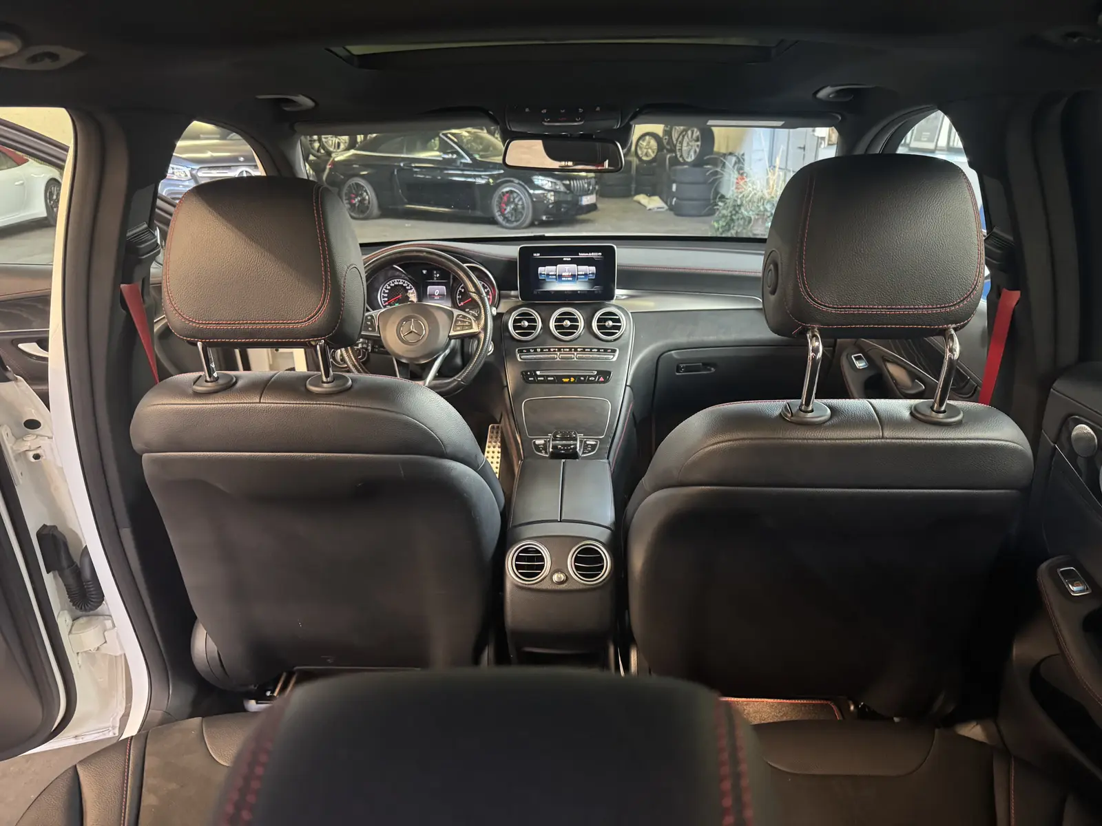 Mercedes-Benz Classe GLC 43 AMG 4MATIC | 390 ch | BVA | Toit panoramique | Burmester | Affichage tête haute | Suspension pneumatique | Attelage