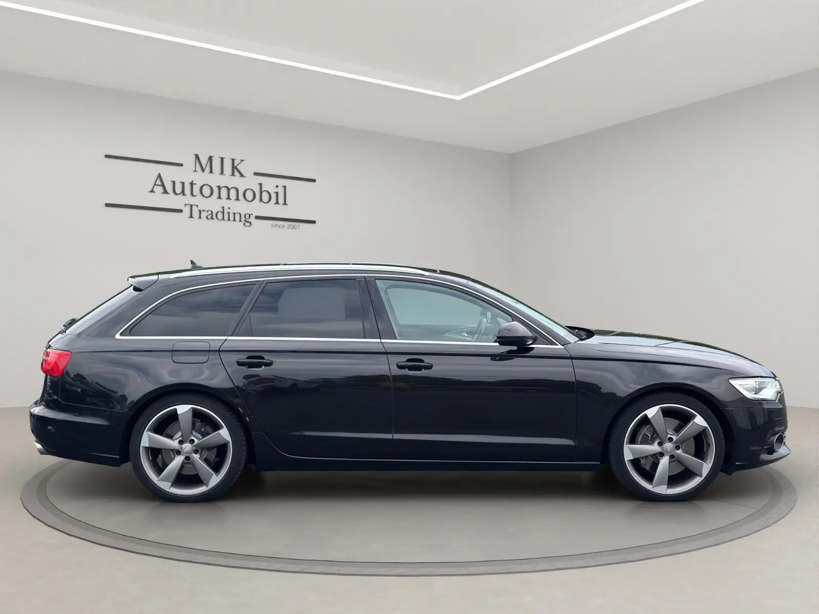 Audi A6 Avant 3.0 BiTDI quattro 313 ch • Toit pano • Head-up • Cuir Valcona • Sièges ventilés • Webasto