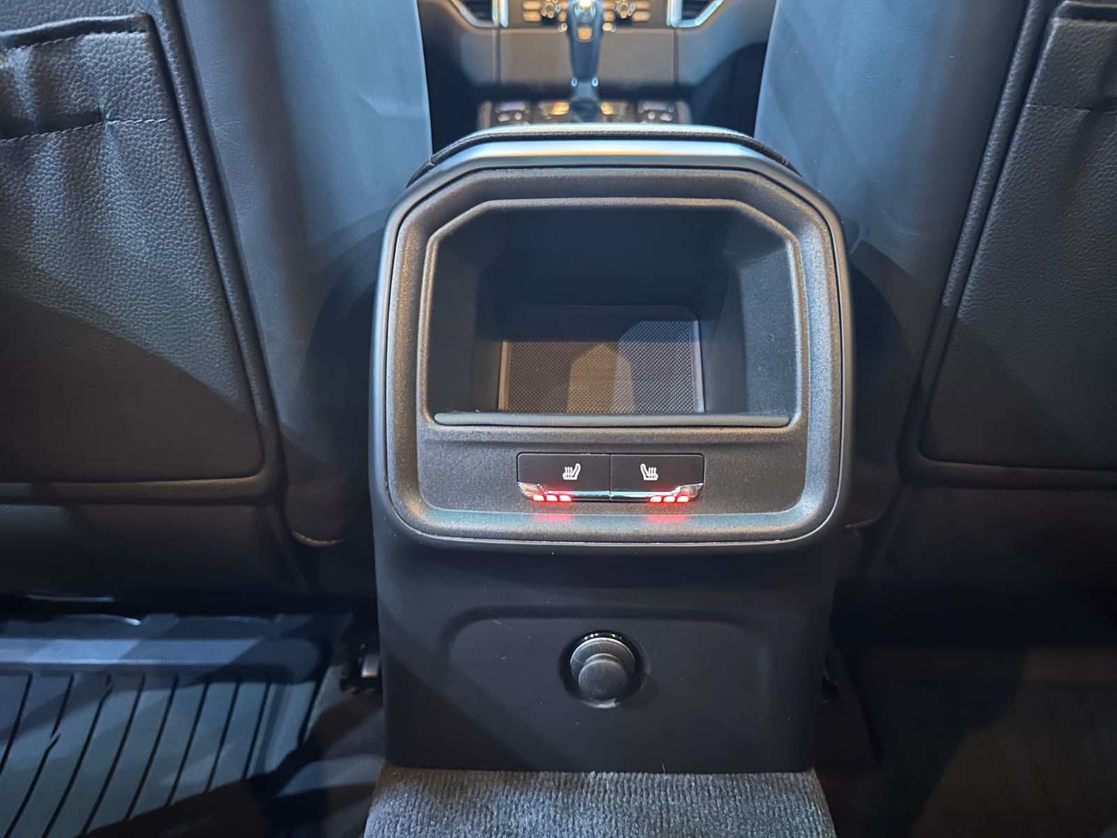 PORSCHE MACAN S / PANORAMA /  / CAMÉRA / BOSE | 340 ch | 4X4 | BVA | HAYON ÉLECTRIQUE | PACK SPORT | RÉGLAGE ÉLECTRIQUE DES SIÈGES AVEC FONCTION MÉMOIRE