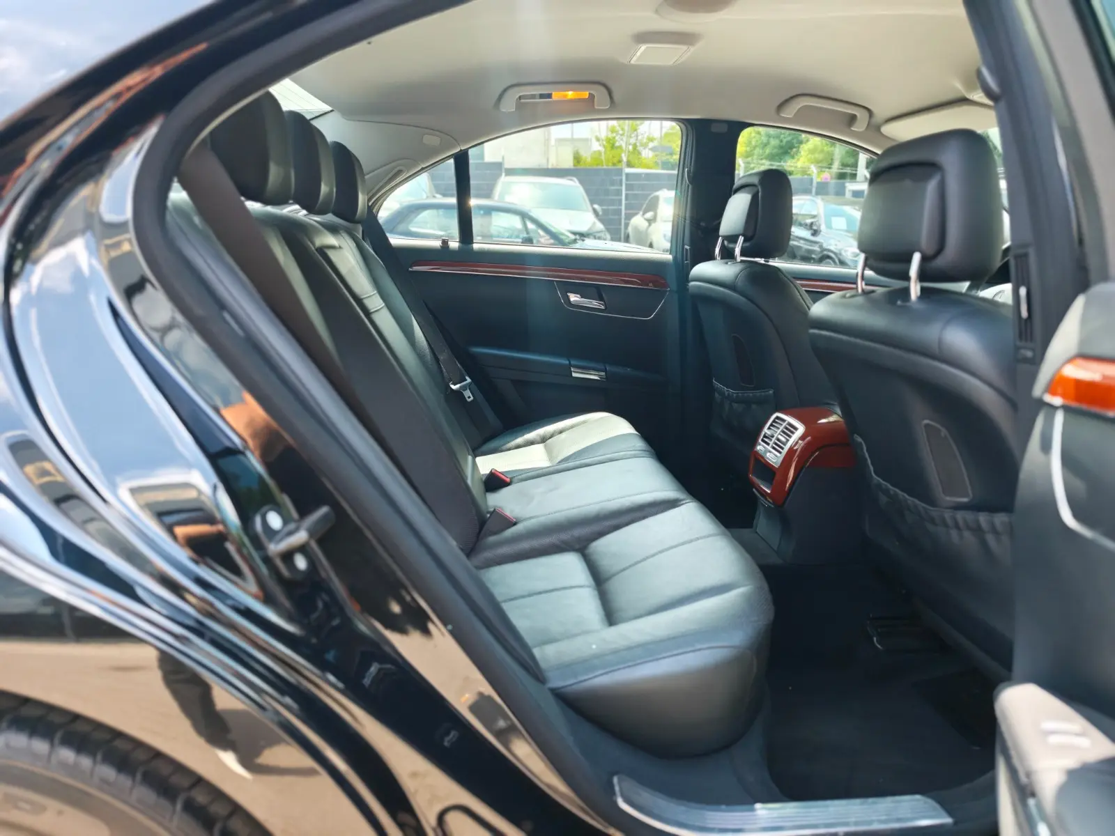 Mercedes-Benz Classe S 350 | 272 ch | BVA | Cuir | Suspension pneumatique | Chauffage auxiliaire | Sièges chauffants et ventilés | GPS