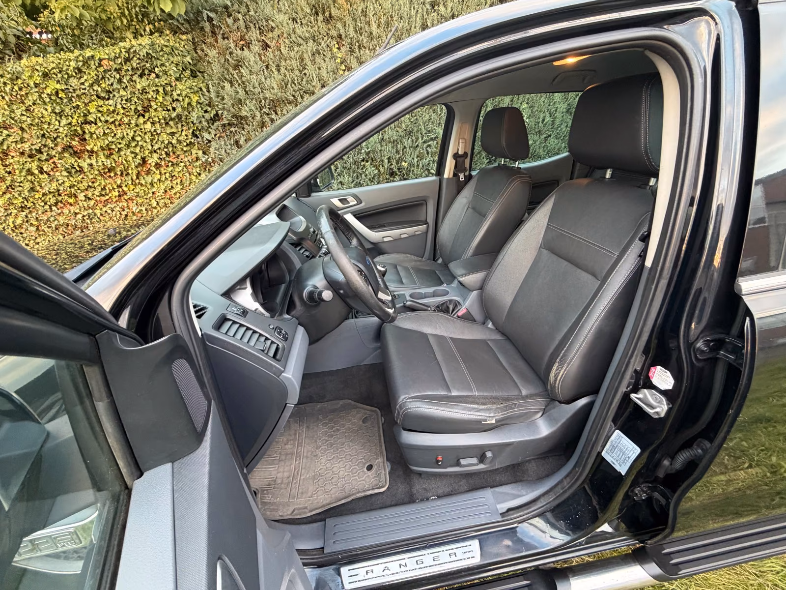 FORD RANGER LIMITED DOUBLE CABINE  4X4*TÜV *GARANTIE | 150 ch | BVM |