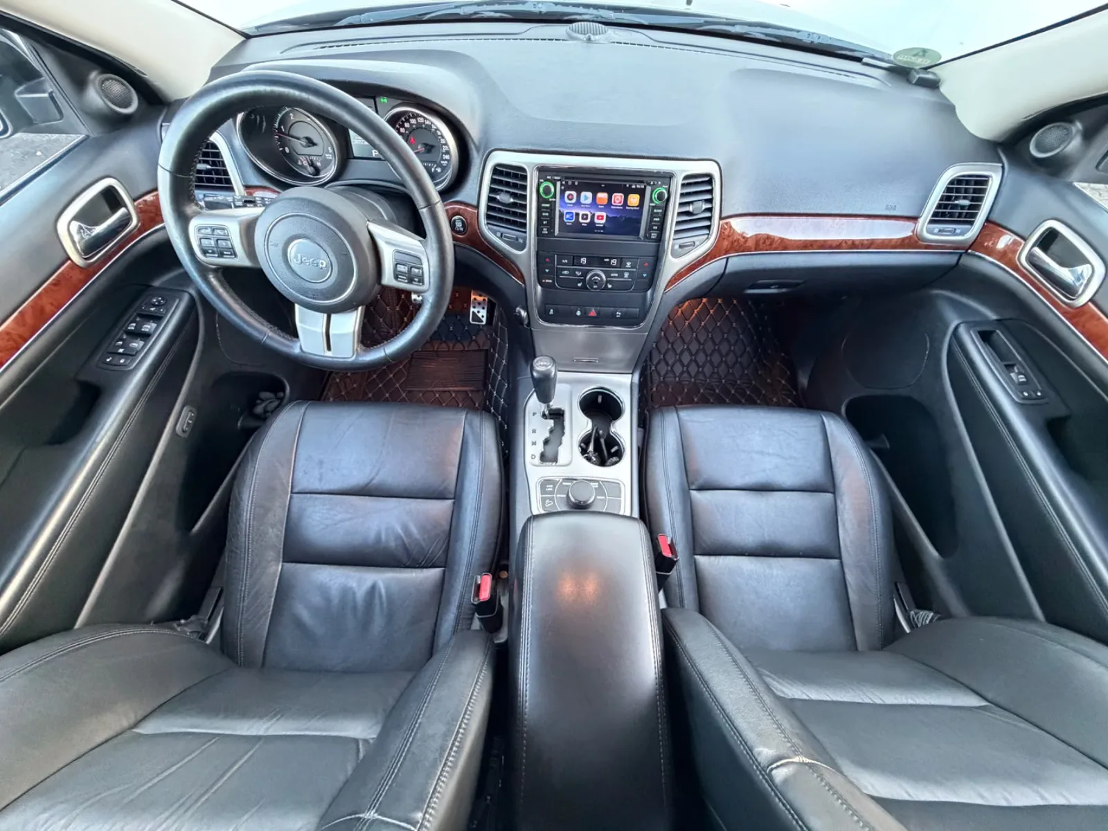 JEEP GRAND CHEROKEE 3.0 CRD LIMITED | 241 ch | 4X4 | BVA | HAYON ÉLECTRIQUE | RÉGLAGE ÉLECTRIQUE DES SIÈGES AVEC FONCTION MÉMOIRE | VOLANT EN CUIR