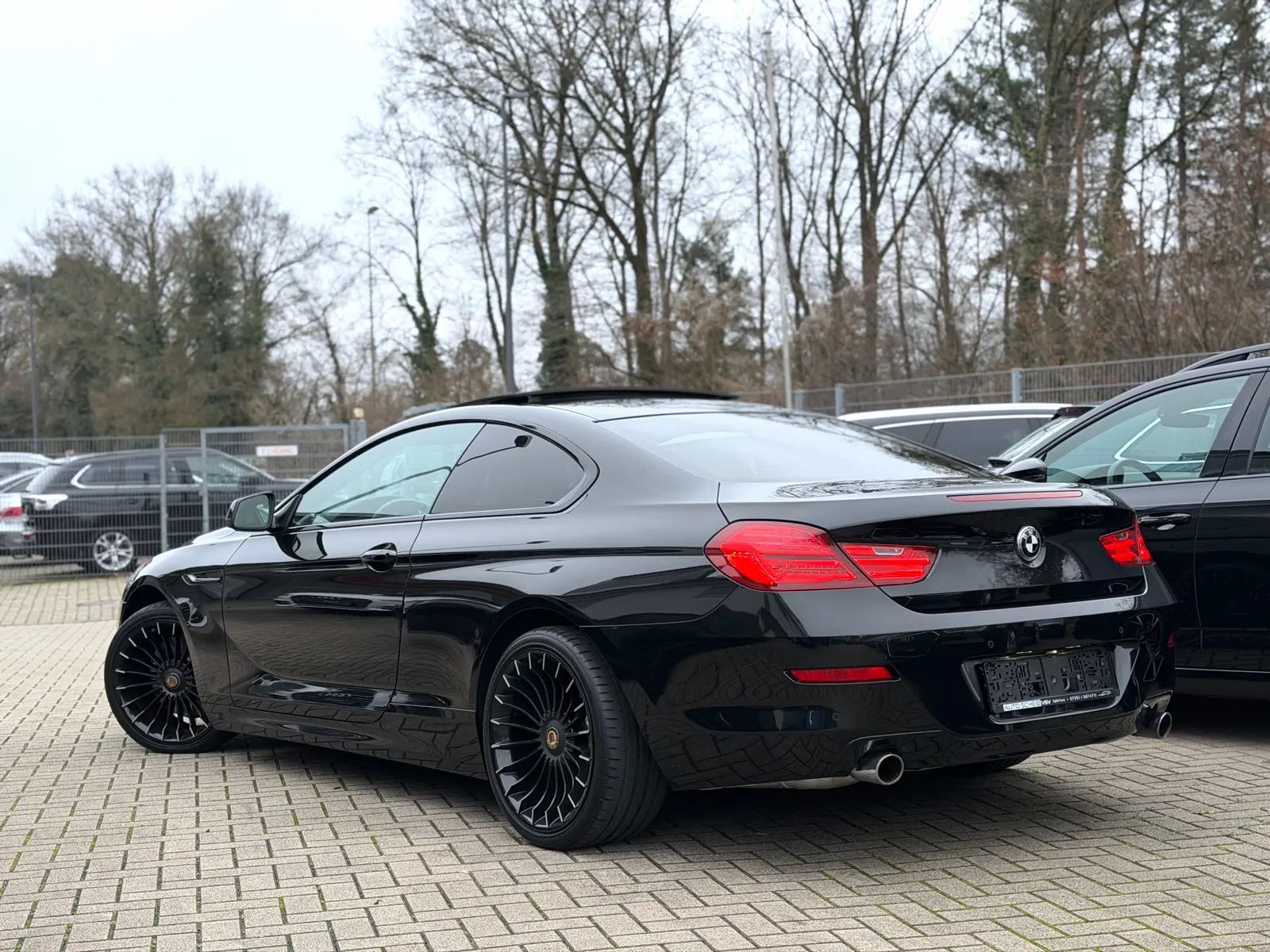 BMW 640i COUPÉ 3.0 320ch BVA - CUIR NAPPA - TOIT PANORAMIQUE - AFFICHAGE TÊTE HAUTE - CAMÉRA DE RECUL - JANTES ALPINA