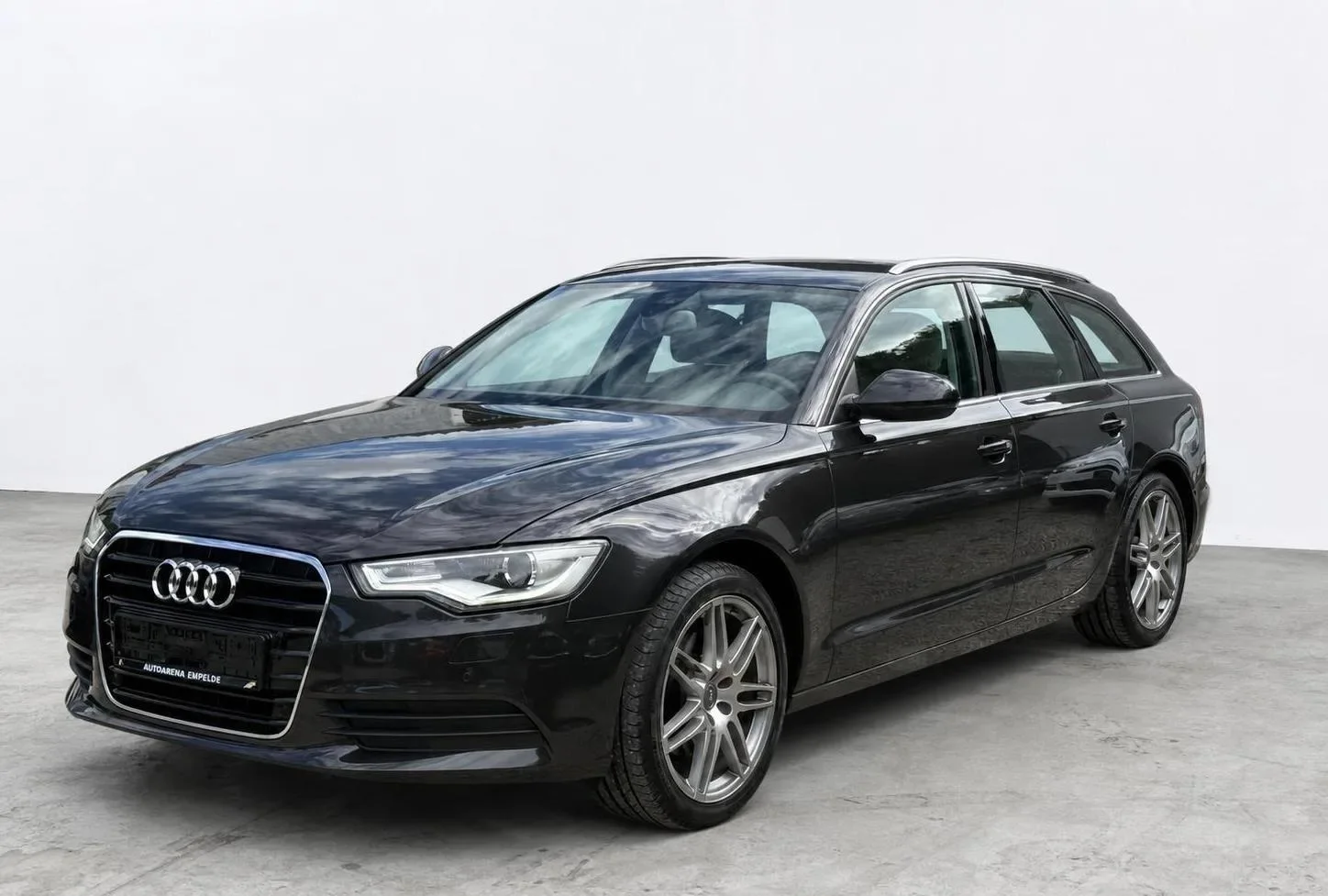 Audi A6 Avant 3.0 TDI 204 ch • Boîte auto • 1ère Main - GPS • Bi-Xénon • Attelage • Sièges sport chauffants