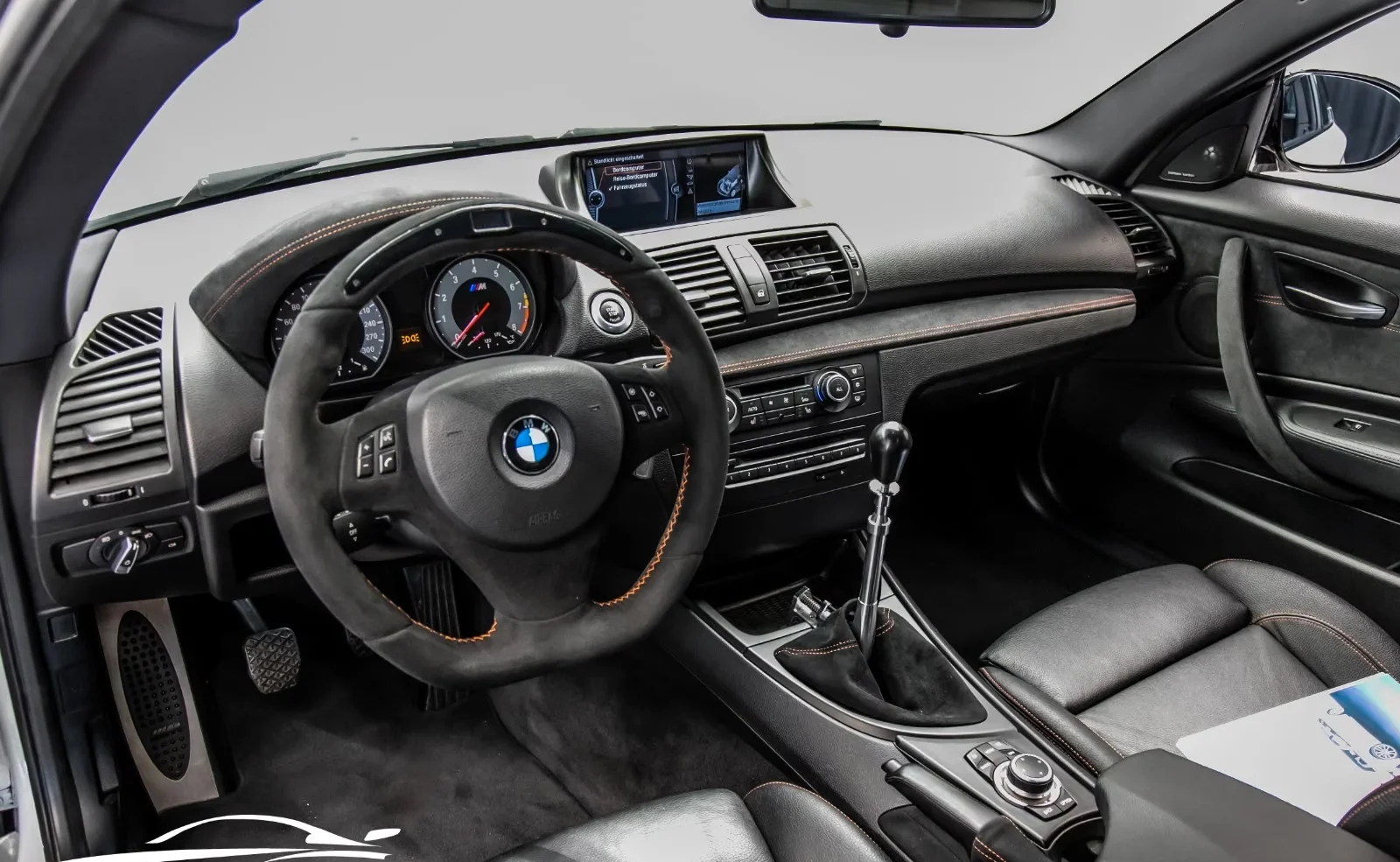 BMW 1M Coupé 3.0 biturbo 340 ch • Boîte manuelle 6 • KW V3 • Cuir • Harman Kardon
