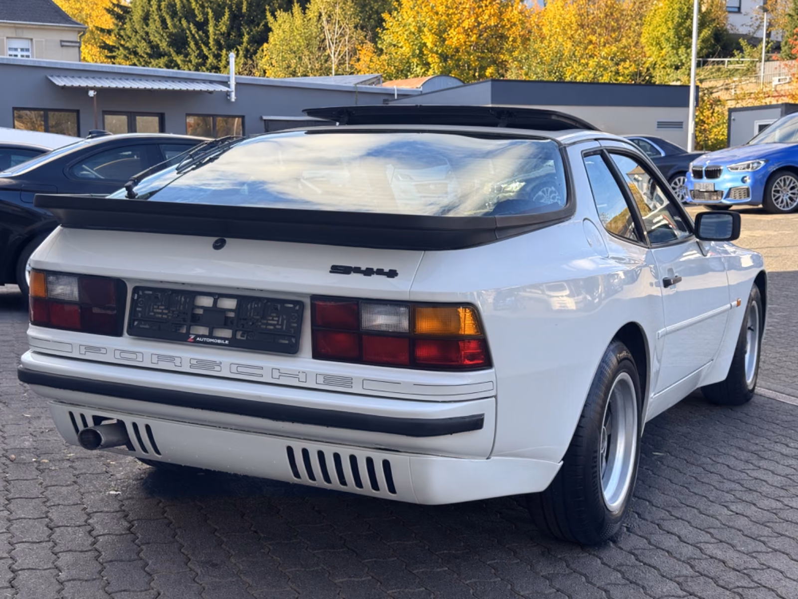 PORSCHE 944 2.5 163ch BVA - TOIT TARGA - JANTES FUCHS - VOLANT PORSCHE CUP - VÉHICULE DE COLLECTION