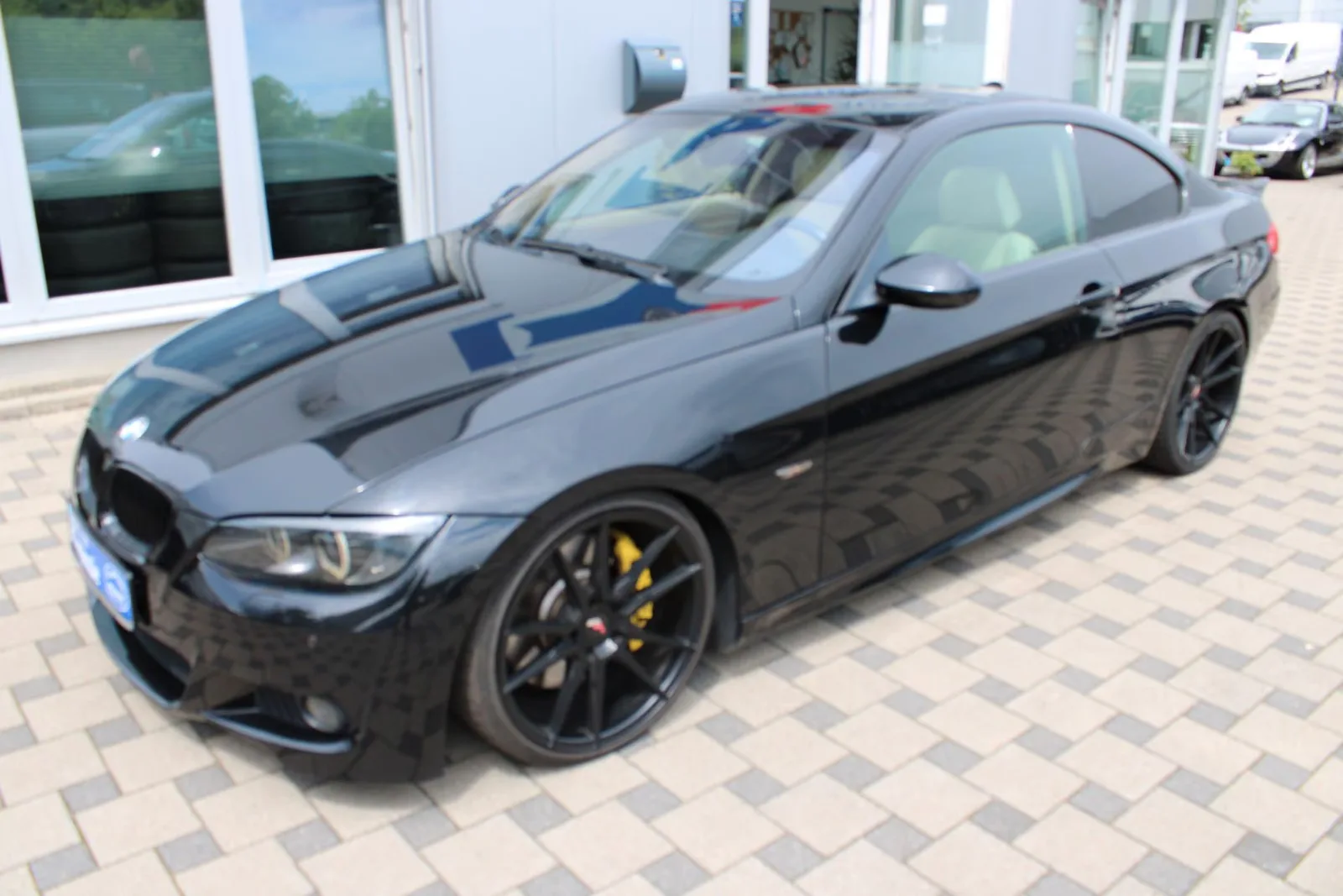 BMW Série 3 335i Coupé | 306 ch | BVA | Pack Sport | Cuir beige | Toit ouvrant | GPS | Xénon