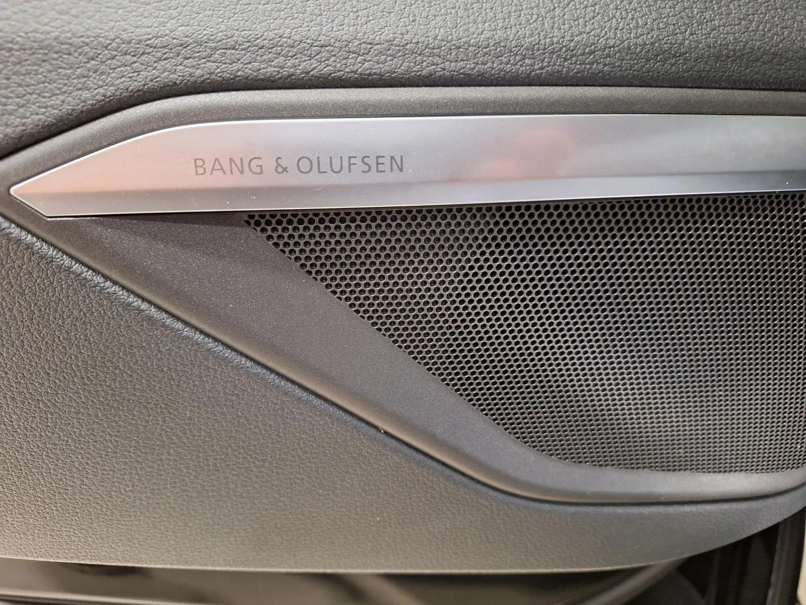 AUDI E-TRON 50 QUATTRO S LINE 313CH