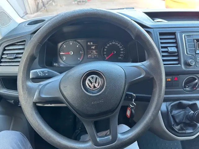 VOLKSWAGEN T6 TRANSPORTER 2.0 TDI 114CH - VERSION LONGUE - REVISION COMPLETE - TVA RECUPERABLE - 147.760 KMS