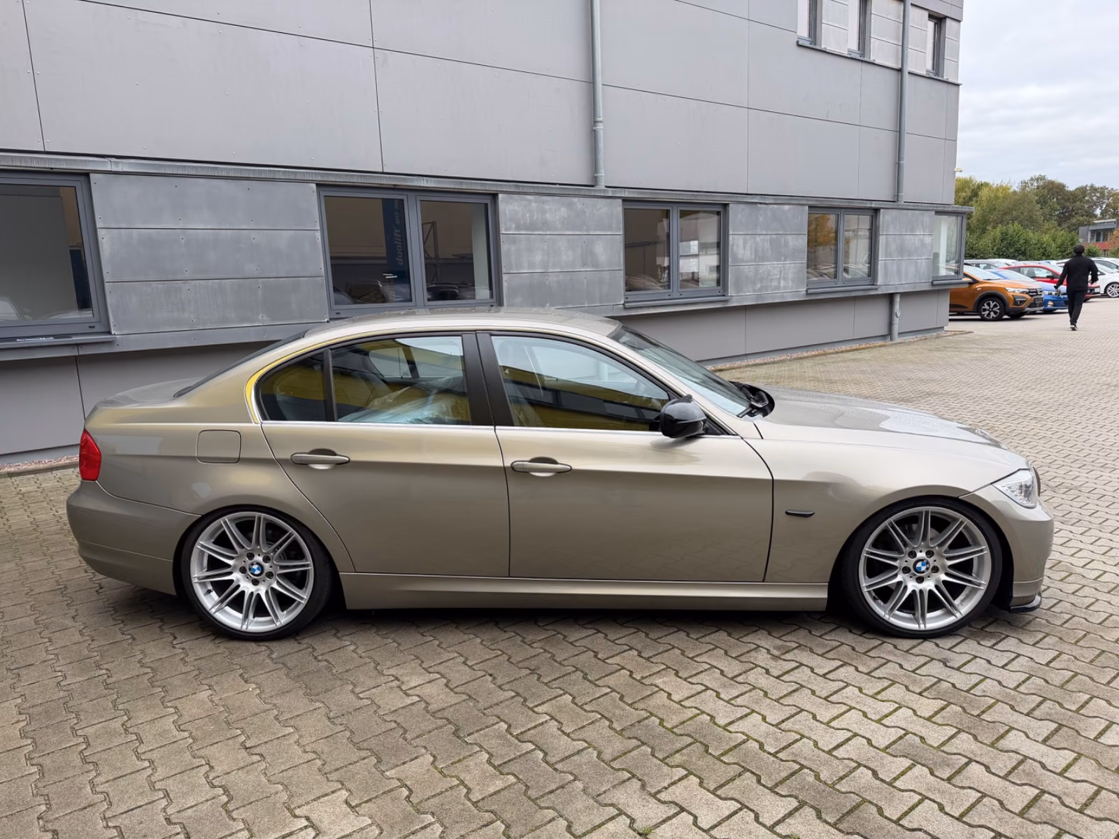 BMW 325I - BVA - 218 CV -  SIÈGES CHAUFFANTS - HISTORIQUE D'ENTRETIEN