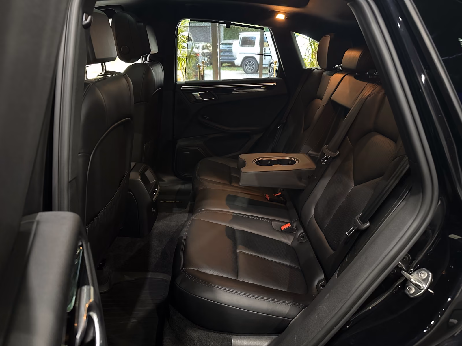 PORSCHE MACAN S / PANORAMA /  / CAMÉRA / BOSE | 340 ch | 4X4 | BVA | HAYON ÉLECTRIQUE | PACK SPORT | RÉGLAGE ÉLECTRIQUE DES SIÈGES AVEC FONCTION MÉMOIRE