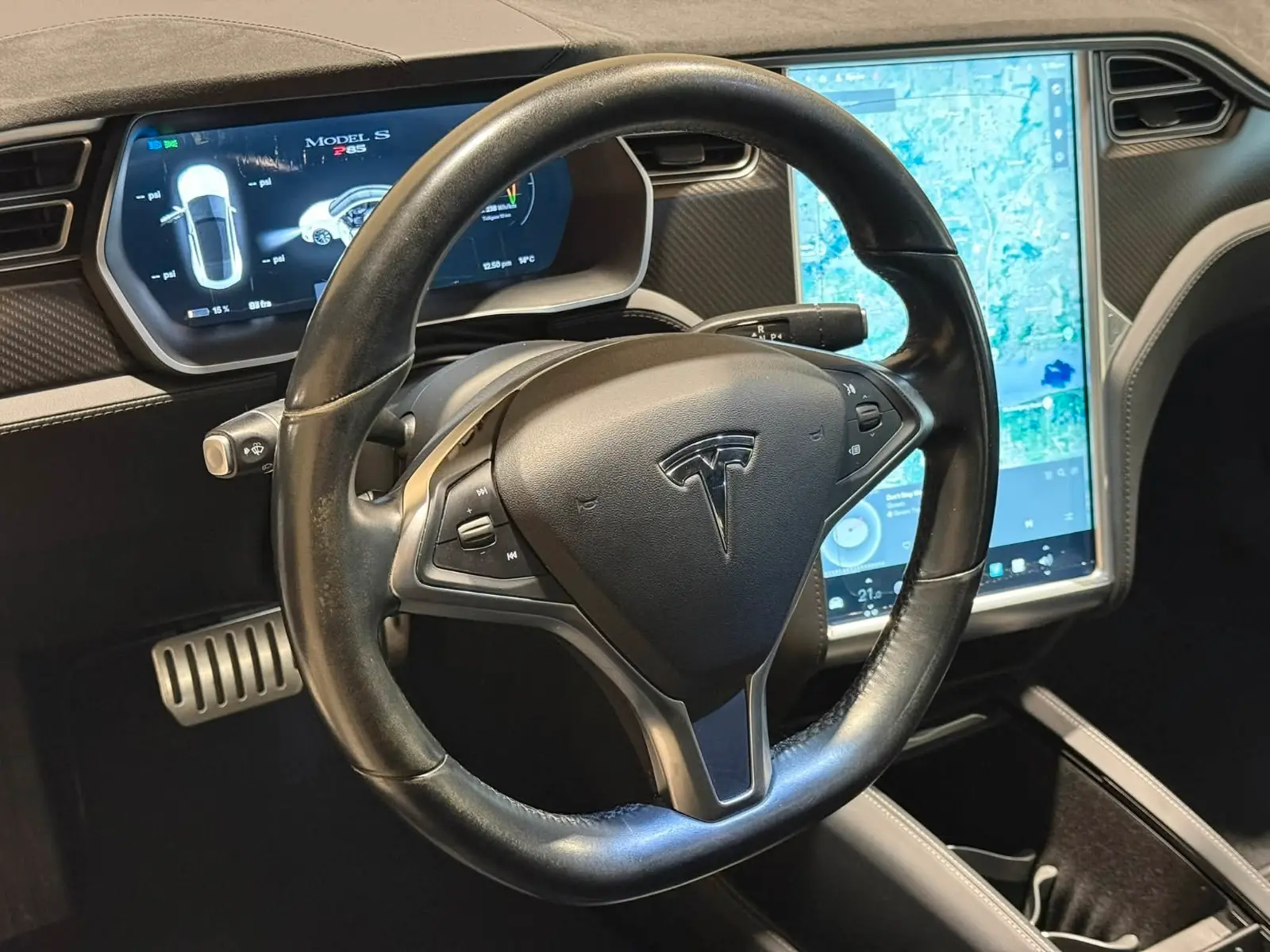 Tesla Model S Performance 85 367ch - Supercharge gratuite - Jantes 17" - Régulateur - Toit panoramique - Sièges chauffants éléctriques