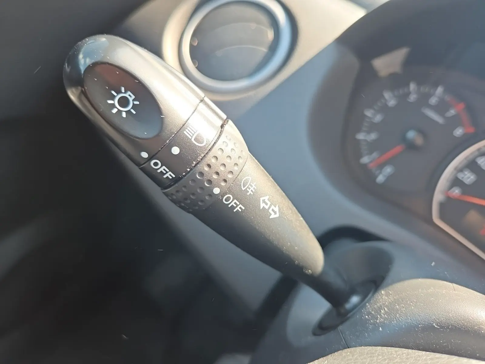 SUZUKI SWIFT 2EME MAIN - CLIMATISATION | 92 ch | 4X4 | BVM