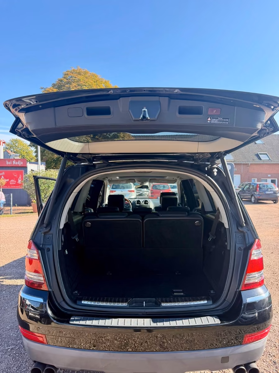 Mercedes-Benz GL 450 4Matic | 340 ch | BVA | 7 places | Toit panoramique | Suspension Airmatic | Écrans arrière | GPS