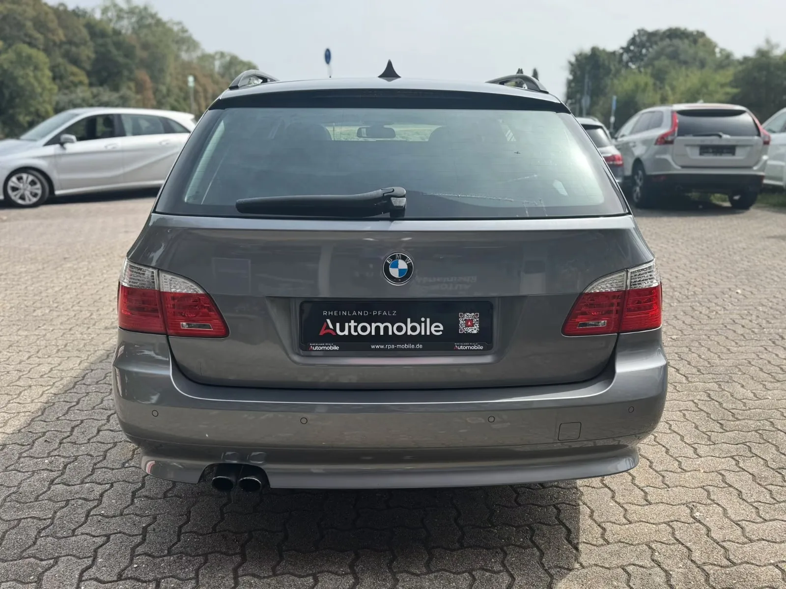 BMW Série 5 530i Touring | 272 ch | BVA | Toit panoramique | Cuir | Suspension pneumatique | GPS | Attelage
