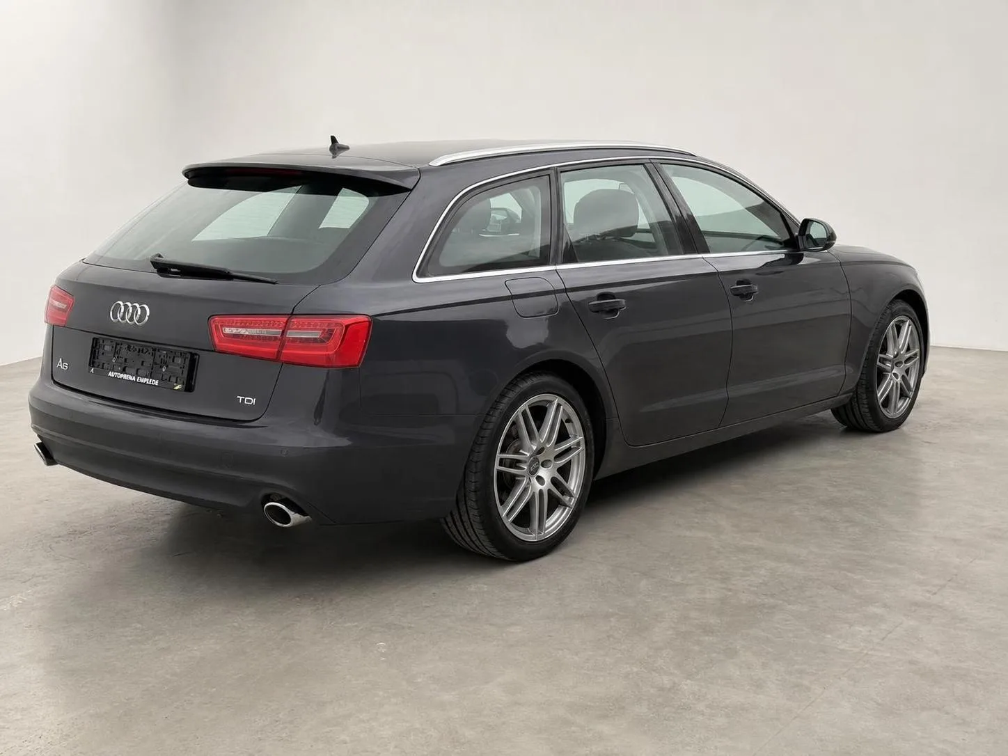 Audi A6 Avant 3.0 TDI 204 ch • Boîte auto • 1ère Main - GPS • Bi-Xénon • Attelage • Sièges sport chauffants