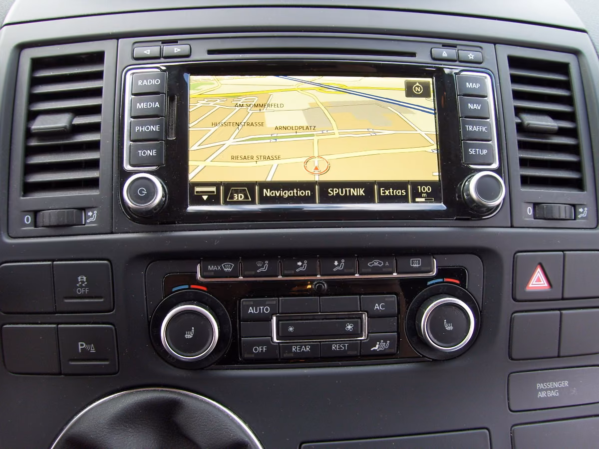 VOLKSWAGEN T5 MULTIVAN COMFORTLINE +GPS | 179 ch | BVM |
